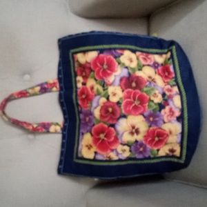 Lined Floral Shopping Bag